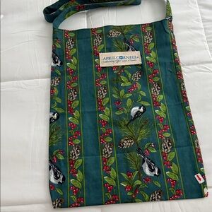 April Cornell Green and Red Patterned Tote